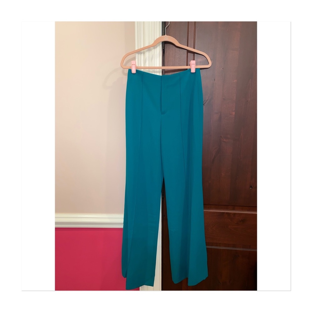 Green Pant